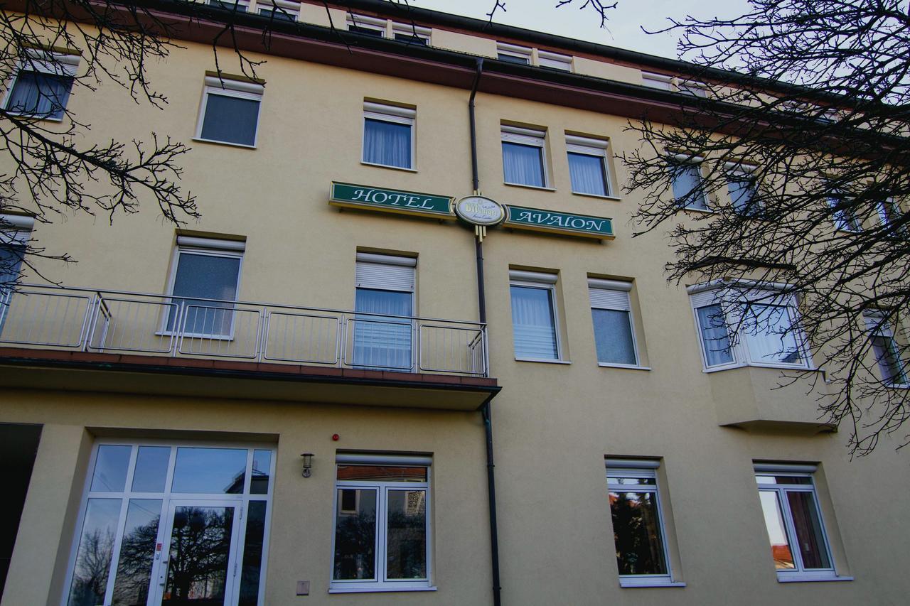 Hotel Avalon Landstuhl Luaran gambar