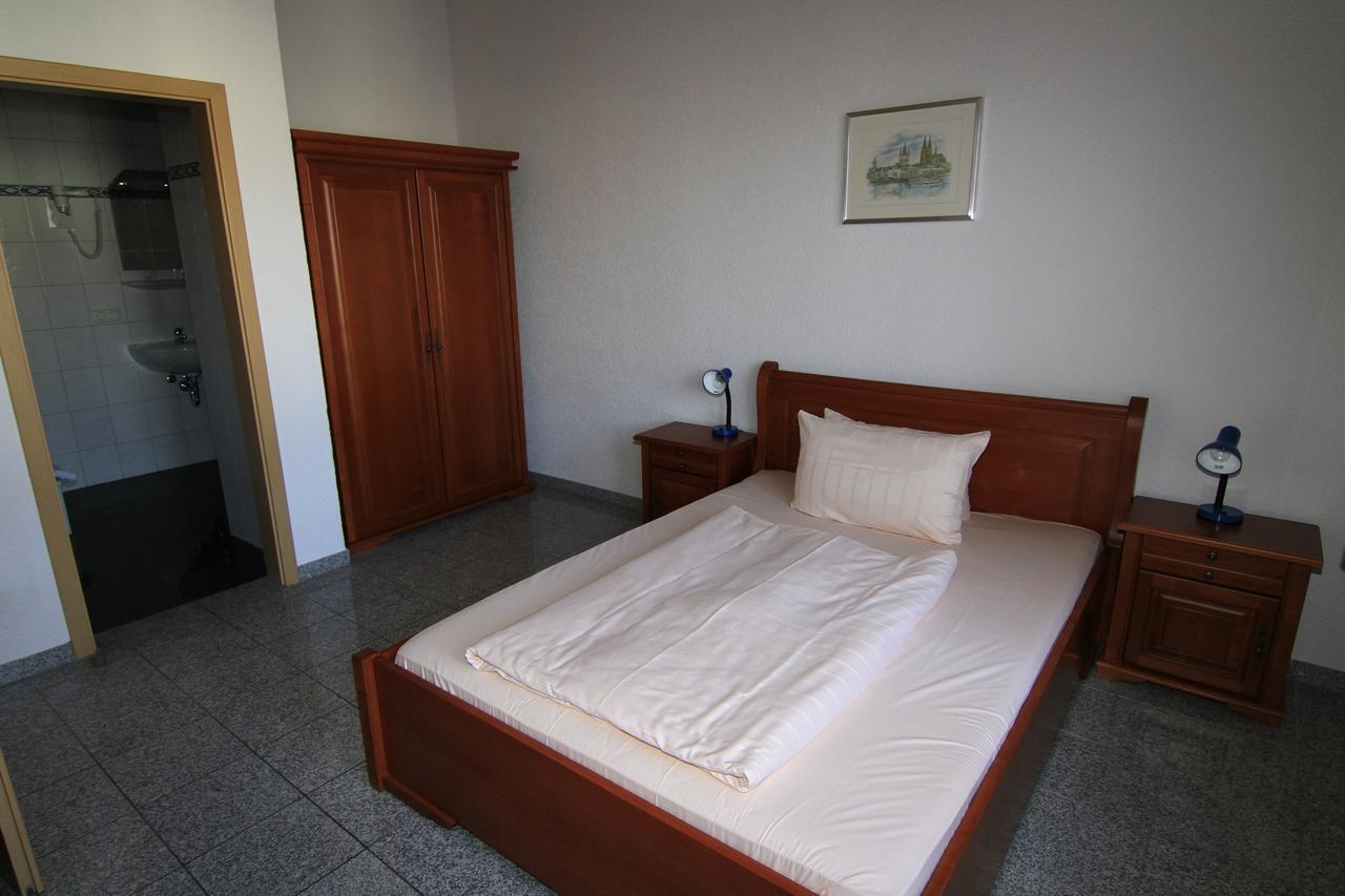Hotel Avalon Landstuhl Luaran gambar