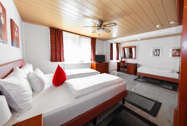 Hotel Avalon Landstuhl Luaran gambar